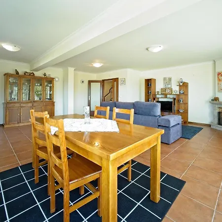 Casa Tadeu بيت للعطل *
