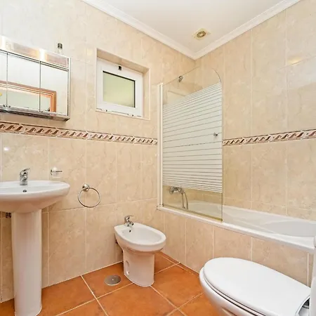 Casa de Férias Casa Tadeu *