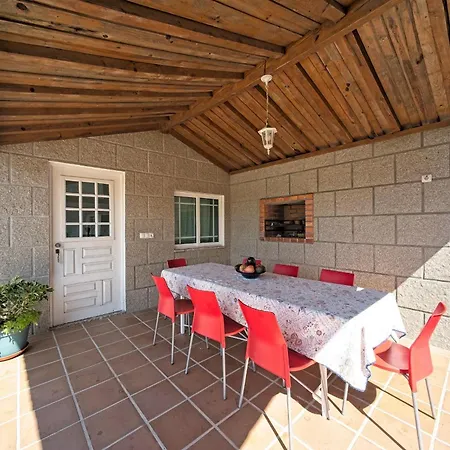 Casa Tadeu بيت للعطل